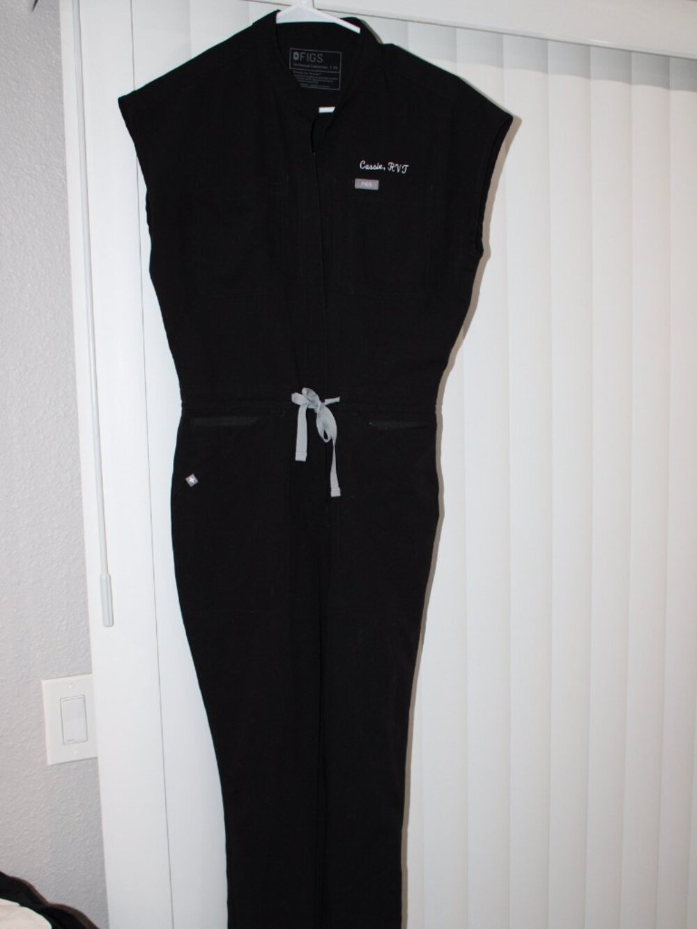 FIGS XS Rafaela Jogger Scrub Jumpsuit, Black